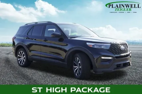More photos of 2022 Ford Explorer ST at Zeigler Chrysler Dodge Jeep Ram of Plainwell, MI