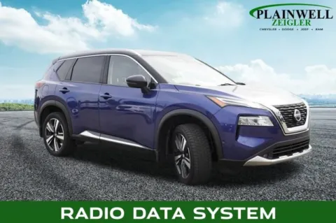 More photos of 2021 Nissan Rogue Platinum at Zeigler Chrysler Dodge Jeep Ram of Plainwell, MI