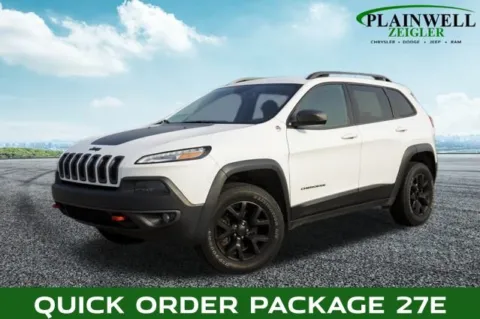 White 2016 Jeep Cherokee Trailhawk for sale in Plainwell, MI
