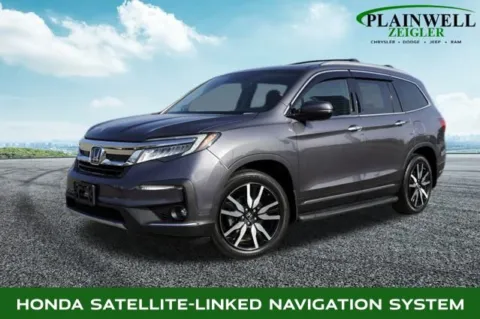 Gray 2021 Honda Pilot Touring for sale in Plainwell, MI