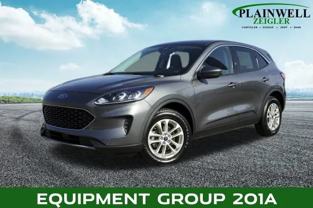 Gray 2021 Ford Escape Hybrid SE for sale in Plainwell, MI