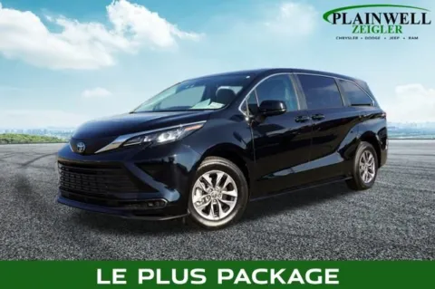 Black 2024 Toyota Sienna LE for sale in Plainwell, MI