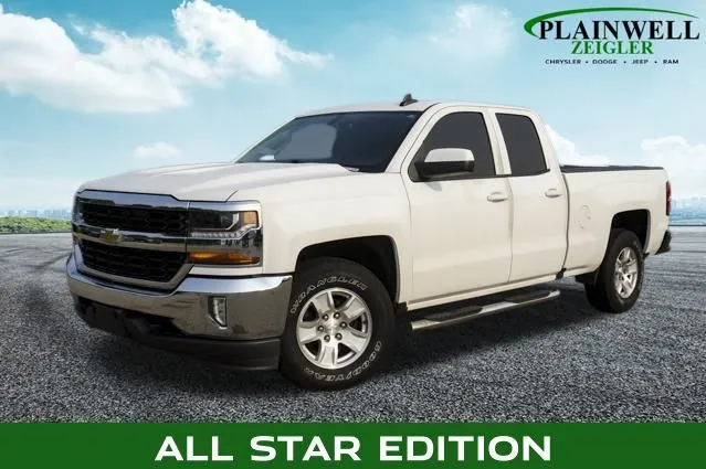 White 2017 Chevrolet Silverado 1500 LT for sale in Plainwell, MI