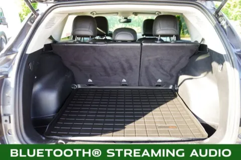 More photos of 2020 Jeep Compass Limited at Zeigler Chrysler Dodge Jeep Ram of Plainwell, MI