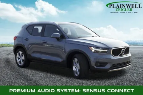 More photos of 2021 Volvo XC40 Momentum at Zeigler Chrysler Dodge Jeep Ram of Plainwell, MI
