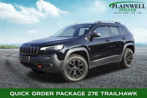 Black 2019 Jeep Cherokee Trailhawk for sale in Plainwell, MI