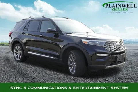 More photos of 2020 Ford Explorer Platinum at Zeigler Chrysler Dodge Jeep Ram of Plainwell, MI