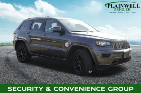 More photos of 2019 Jeep Grand Cherokee Altitude at Zeigler Chrysler Dodge Jeep Ram of Plainwell, MI