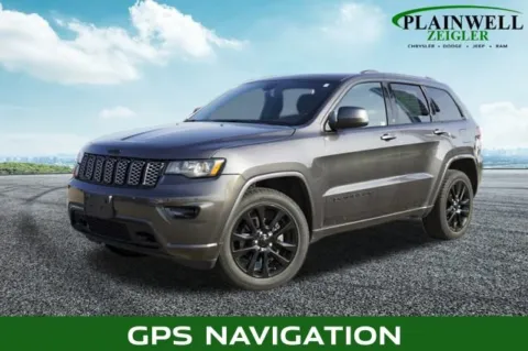 Gray 2019 Jeep Grand Cherokee Altitude for sale in Plainwell, MI