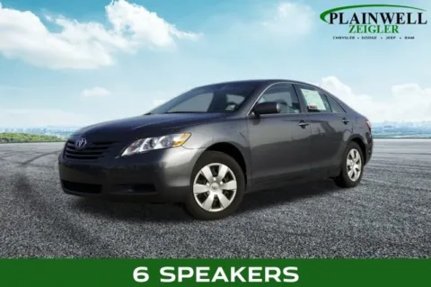 Gray 2009 Toyota Camry LE for sale in Plainwell, MI