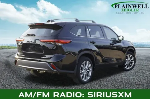 Another view of 2020 Toyota Highlander Limited for sale in Plainwell, MI at Zeigler Chrysler Dodge Jeep Ram of Plainwell