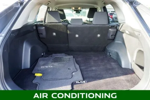 More photos of 2020 Toyota RAV4 Hybrid LE at Zeigler Chrysler Dodge Jeep Ram of Plainwell, MI
