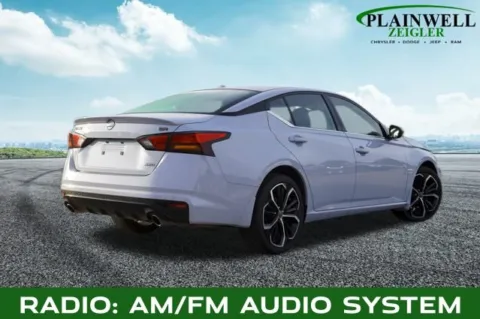 Another view of 2023 Nissan Altima 2.5 SR for sale in Plainwell, MI at Zeigler Chrysler Dodge Jeep Ram of Plainwell