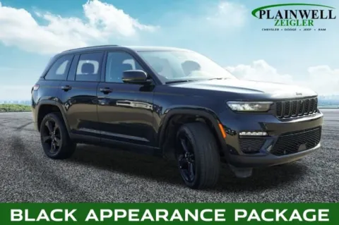 More photos of 2023 Jeep Grand Cherokee Limited at Zeigler Chrysler Dodge Jeep Ram of Plainwell, MI