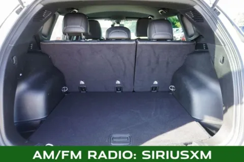 More photos of 2023 Jeep Compass Limited at Zeigler Chrysler Dodge Jeep Ram of Plainwell, MI