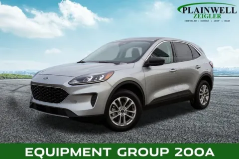 Silver 2022 Ford Escape SE for sale in Plainwell, MI