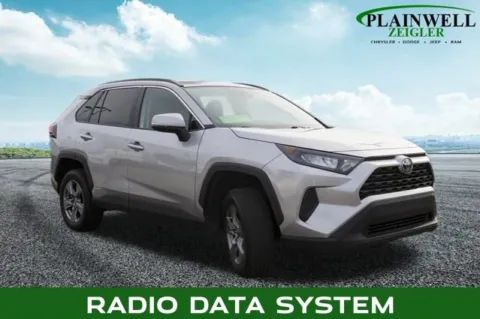More photos of 2022 Toyota RAV4 Hybrid LE at Zeigler Chrysler Dodge Jeep Ram of Plainwell, MI