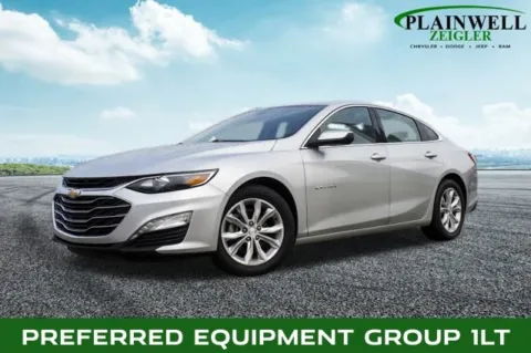 Silver 2022 Chevrolet Malibu LT for sale in Plainwell, MI