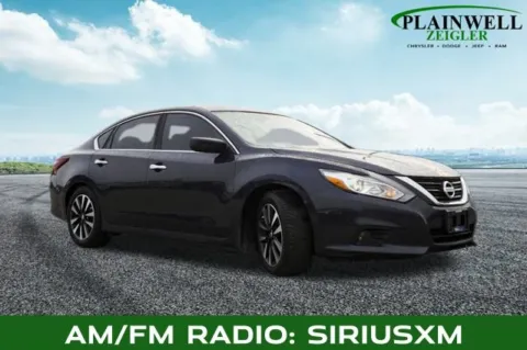 More photos of 2018 Nissan Altima 2.5 SV at Zeigler Chrysler Dodge Jeep Ram of Plainwell, MI