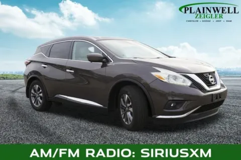 More photos of 2016 Nissan Murano SL at Zeigler Chrysler Dodge Jeep Ram of Plainwell, MI