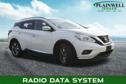 More photos of 2016 Nissan Murano SV at Zeigler Chrysler Dodge Jeep Ram of Plainwell, MI