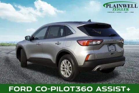 Photos of 2022 Ford Escape SE for sale in Plainwell, MI at Zeigler Chrysler Dodge Jeep Ram of Plainwell