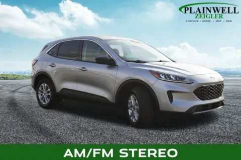 More photos of 2022 Ford Escape SE at Zeigler Chrysler Dodge Jeep Ram of Plainwell, MI
