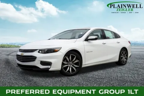 White 2017 Chevrolet Malibu LT for sale in Plainwell, MI