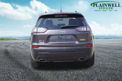 More photos of 2021 Jeep Cherokee Latitude Lux at Zeigler Chrysler Dodge Jeep Ram of Plainwell, MI