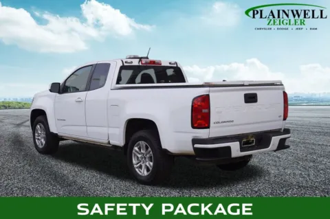Photos of 2022 Chevrolet Colorado LT for sale in Plainwell, MI at Zeigler Chrysler Dodge Jeep Ram of Plainwell