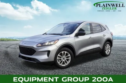 Silver 2022 Ford Escape SE for sale in Plainwell, MI