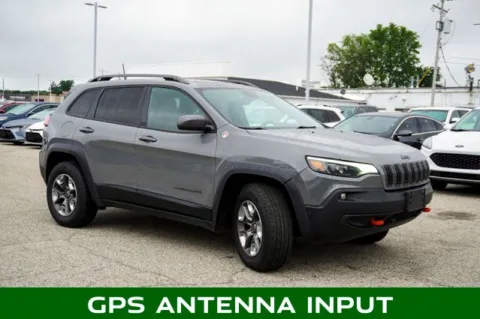 More photos of 2019 Jeep Cherokee Trailhawk at Zeigler Chrysler Dodge Jeep Ram of Plainwell, MI