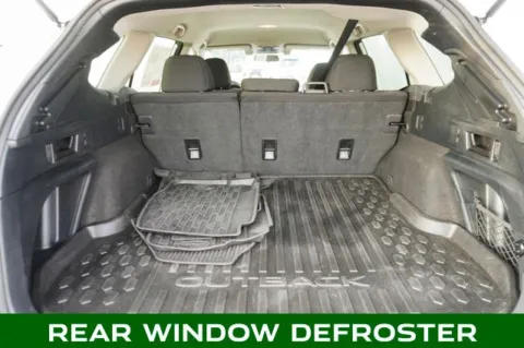 More photos of 2022 Subaru Outback Premium at Zeigler Chrysler Dodge Jeep Ram of Plainwell, MI