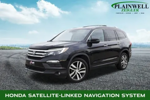 Black 2018 Honda Pilot Touring for sale in Plainwell, MI