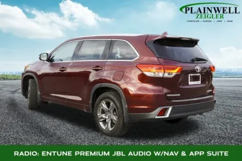Photos of 2017 Toyota Highlander Limited for sale in Plainwell, MI at Zeigler Chrysler Dodge Jeep Ram of Plainwell