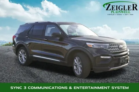 More photos of 2022 Ford Explorer Limited at Zeigler Chrysler Dodge Jeep Ram of Plainwell, MI