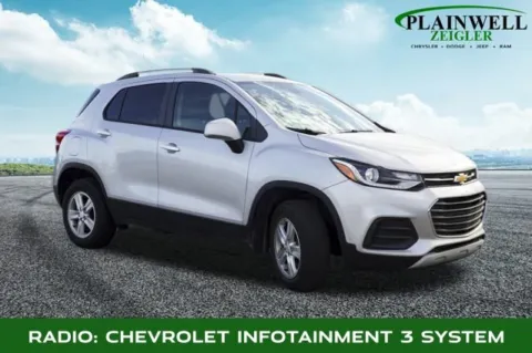 More photos of 2022 Chevrolet Trax LT at Zeigler Chrysler Dodge Jeep Ram of Plainwell, MI