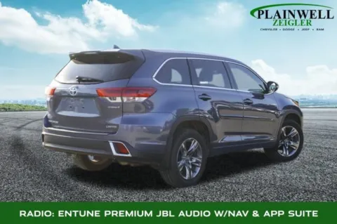 Another view of 2019 Toyota Highlander Hybrid Limited Platinum for sale in Plainwell, MI at Zeigler Chrysler Dodge Jeep Ram of Plainwell