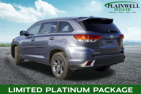 Photos of 2019 Toyota Highlander Hybrid Limited Platinum for sale in Plainwell, MI at Zeigler Chrysler Dodge Jeep Ram of Plainwell