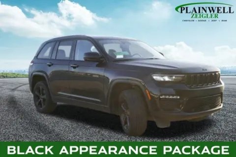 More photos of 2023 Jeep Grand Cherokee Limited at Zeigler Chrysler Dodge Jeep Ram of Plainwell, MI