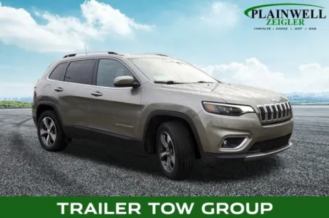 More photos of 2019 Jeep Cherokee Limited at Zeigler Chrysler Dodge Jeep Ram of Plainwell, MI