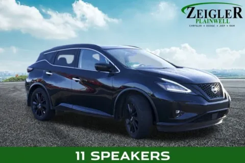 More photos of 2022 Nissan Murano SL at Zeigler Chrysler Dodge Jeep Ram of Plainwell, MI