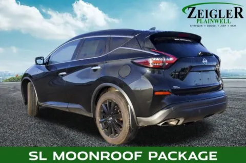 Photos of 2022 Nissan Murano SL for sale in Plainwell, MI at Zeigler Chrysler Dodge Jeep Ram of Plainwell
