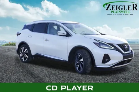 More photos of 2023 Nissan Murano SL at Zeigler Chrysler Dodge Jeep Ram of Plainwell, MI
