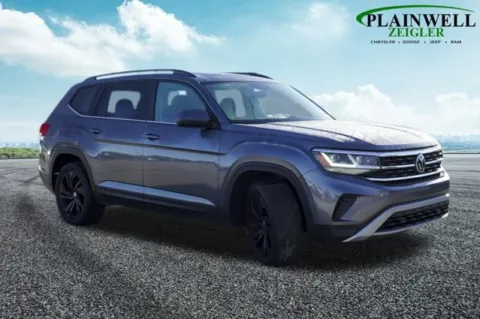 More photos of 2021 Volkswagen Atlas 2.0T SE w/Technology at Zeigler Chrysler Dodge Jeep Ram of Plainwell, MI