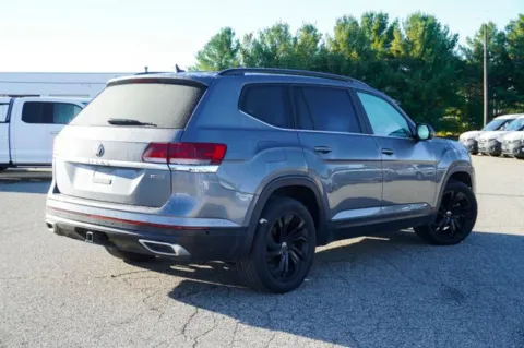 Another view of 2021 Volkswagen Atlas 2.0T SE w/Technology for sale in Plainwell, MI at Zeigler Chrysler Dodge Jeep Ram of Plainwell