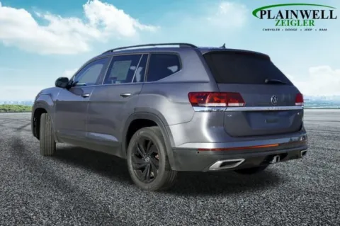 Photos of 2021 Volkswagen Atlas 2.0T SE w/Technology for sale in Plainwell, MI at Zeigler Chrysler Dodge Jeep Ram of Plainwell