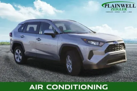 More photos of 2021 Toyota RAV4 Hybrid LE at Zeigler Chrysler Dodge Jeep Ram of Plainwell, MI