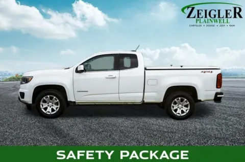 Photos of 2022 Chevrolet Colorado LT for sale in Plainwell, MI at Zeigler Chrysler Dodge Jeep Ram of Plainwell