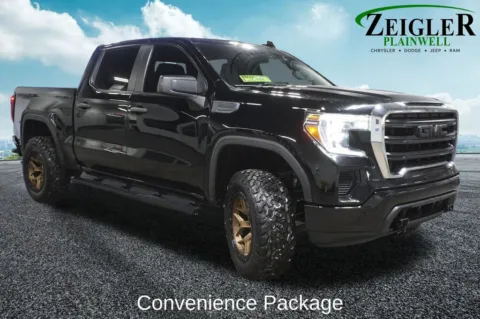 More photos of 2021 GMC Sierra 1500 at Zeigler Chrysler Dodge Jeep Ram of Plainwell, MI